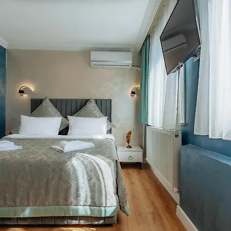 Taksim Bi Center Aparthotel 4*