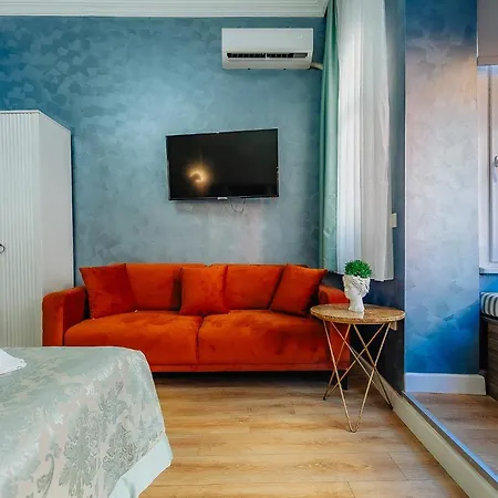 Taksim Bi Center 4*