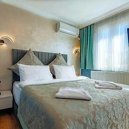 Apart-hotel Taksim Bi Center 4*