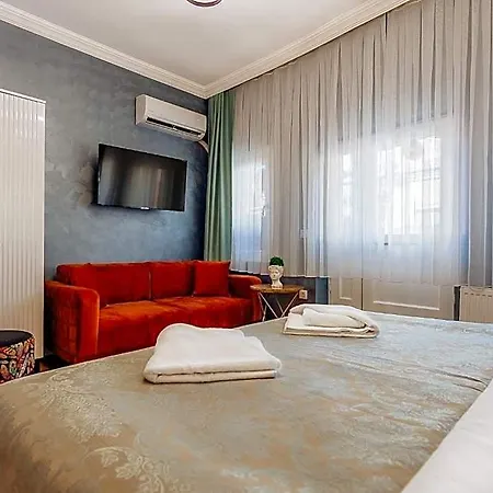 Apart-hotel Taksim Bi Center 4*