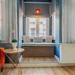 Taksim Bi Center 4*