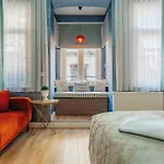Taksim Bi Center 4*