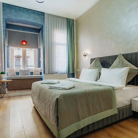 Taksim Bi Center Apart Otel 4*