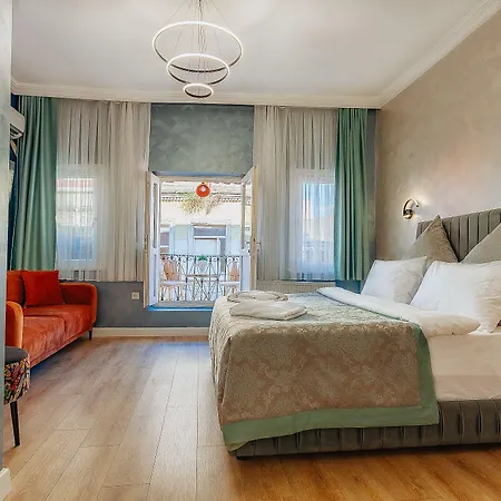 Taksim Bi Center 4*